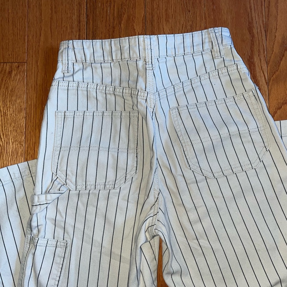 Pants - Picture 2 of 3